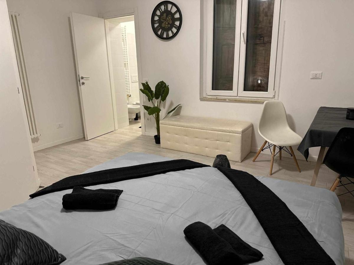Destiny Home 3 Verona Borgo Roma Buitenkant foto