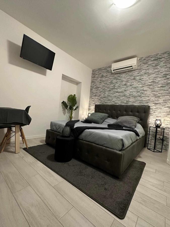 Destiny Home 3 Verona Borgo Roma Buitenkant foto